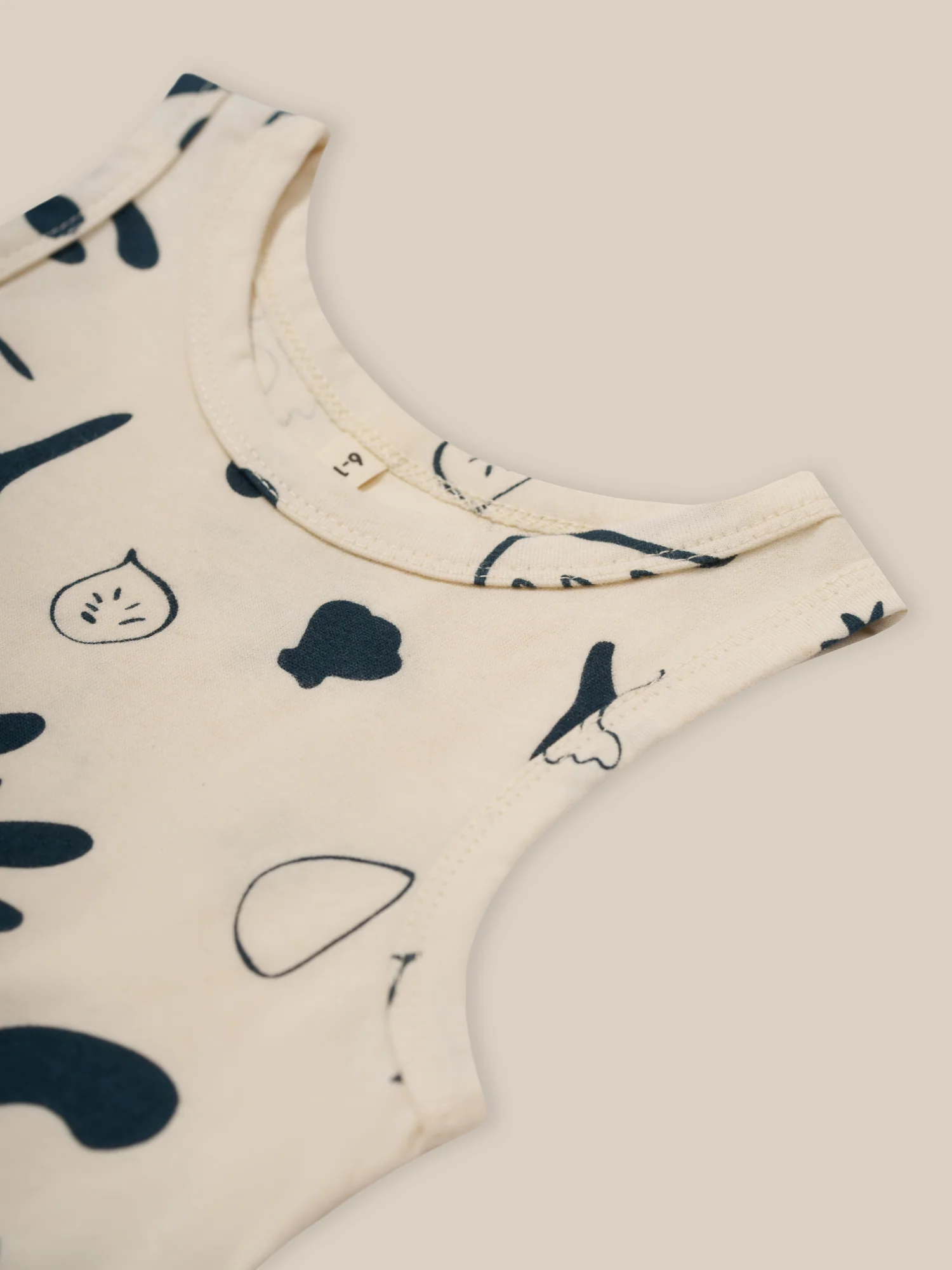 Capri Undyed Cotton Vest - Image 3