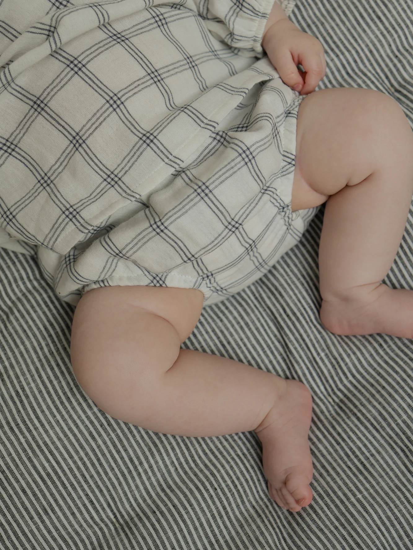 Navy Window Check Shortie - Image 4